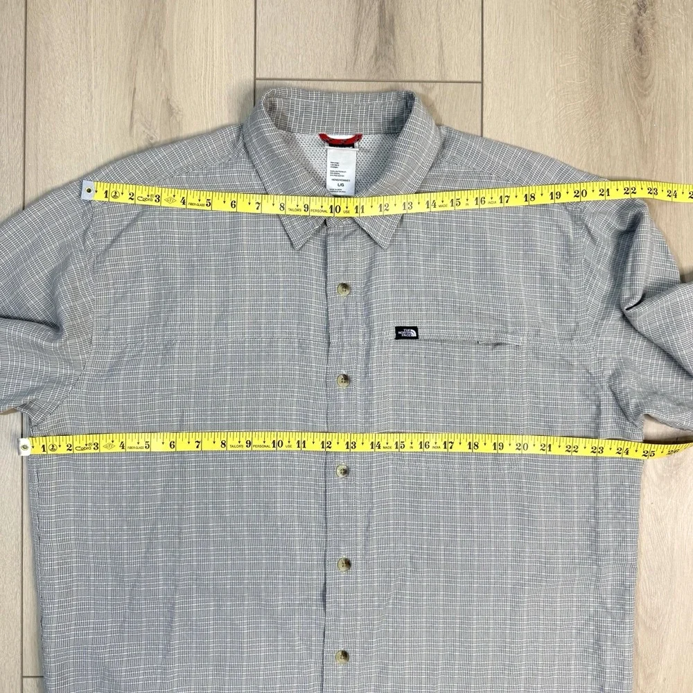 The North Face Shirt Men's L Plaid Mesh Lined‎ Beige Outdoor Button Up Hiking